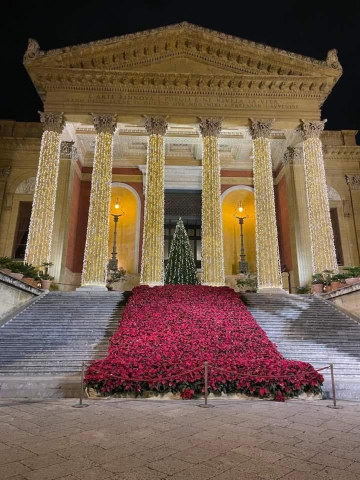 Un Raggio Di Sole Al Massimo Lägenhet Palermo Exteriör bild